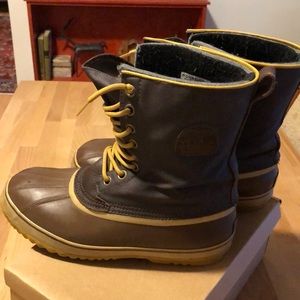 Sorel waterproof boot